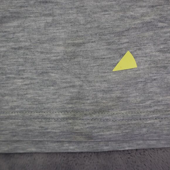 Travis Mathew Shirt Mens M Gray Short Sleeve Button Embroidered Logo Knit Polo - Picture 9 of 16